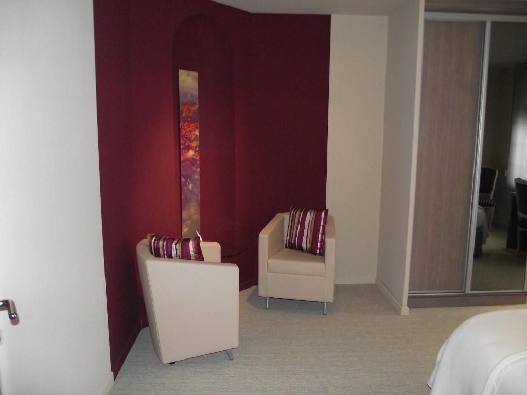 Hostellerie Au Cygne Wissembourg Ruang foto
