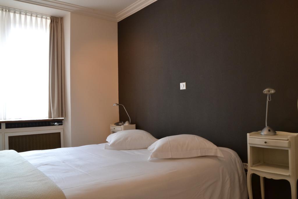 Hostellerie Au Cygne Wissembourg Bagian luar foto