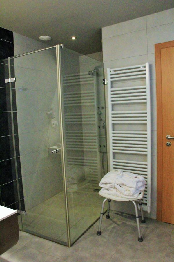 Hostellerie Au Cygne Wissembourg Bagian luar foto