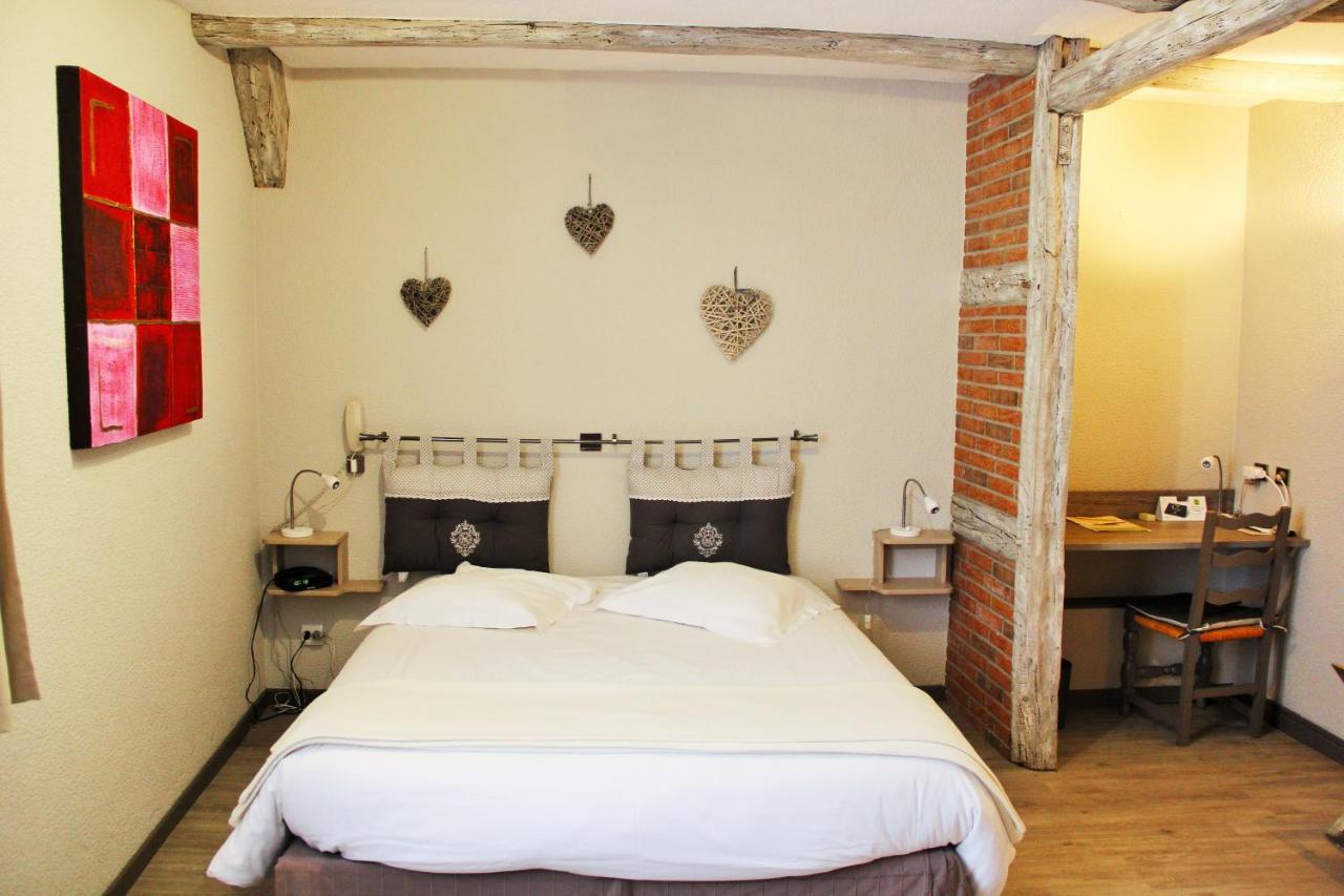 Hostellerie Au Cygne Wissembourg Bagian luar foto